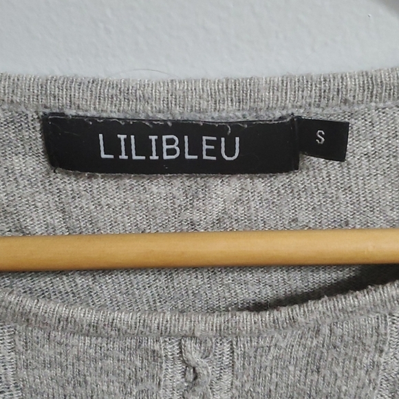 Grey Sweater - Picture 2 of 2